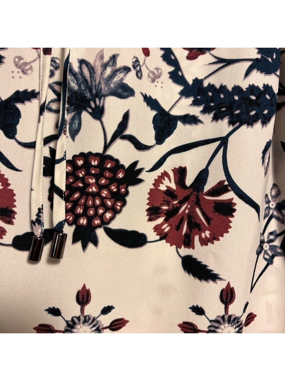 🎉Host Pick🎉 Cleo petites XS TP sleeveless abstract floral tank top blouse - Picture 5 of 6